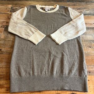Banana Republic Taupe and Ivory Knit Top